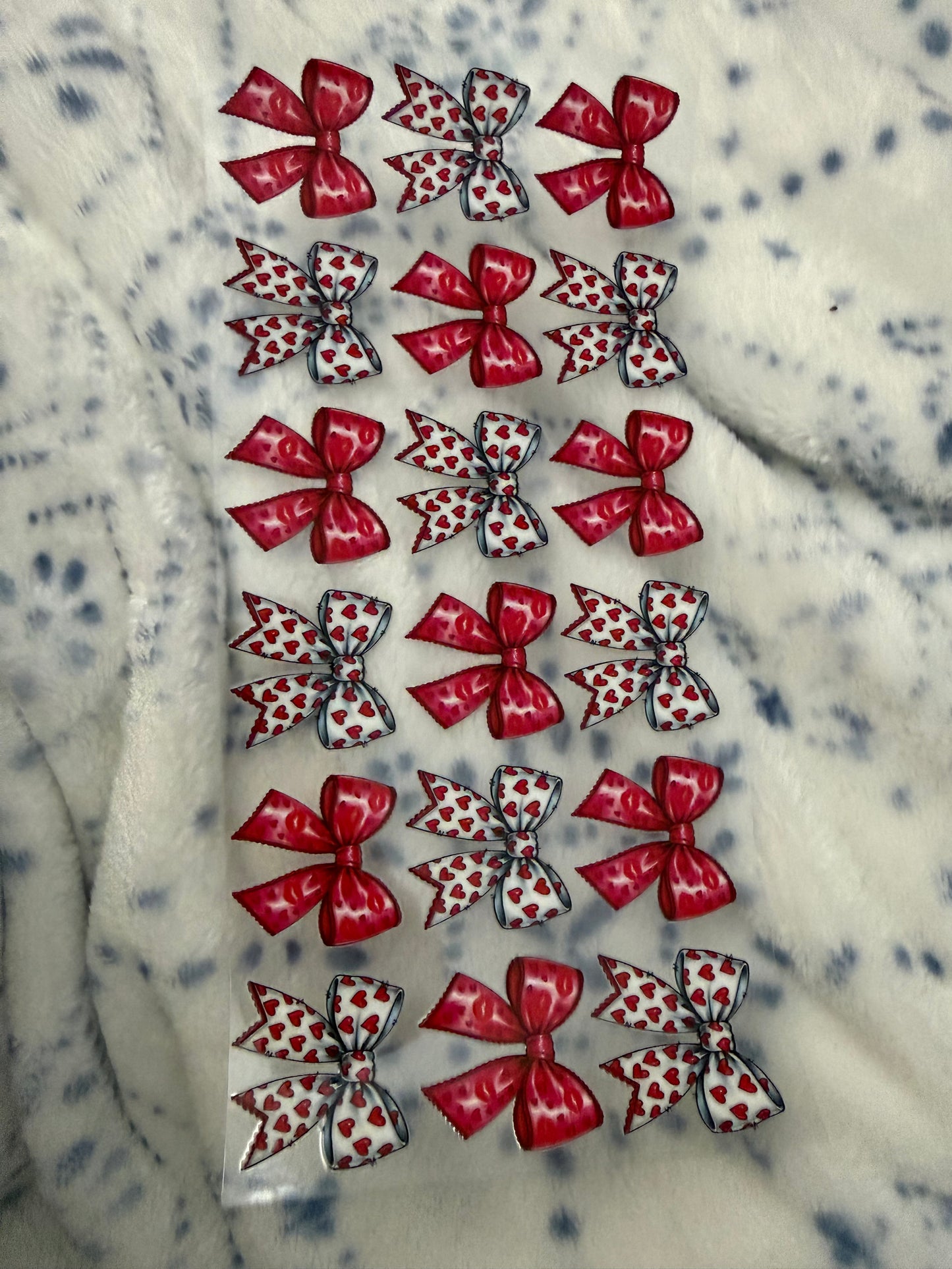 Red & white heart bows