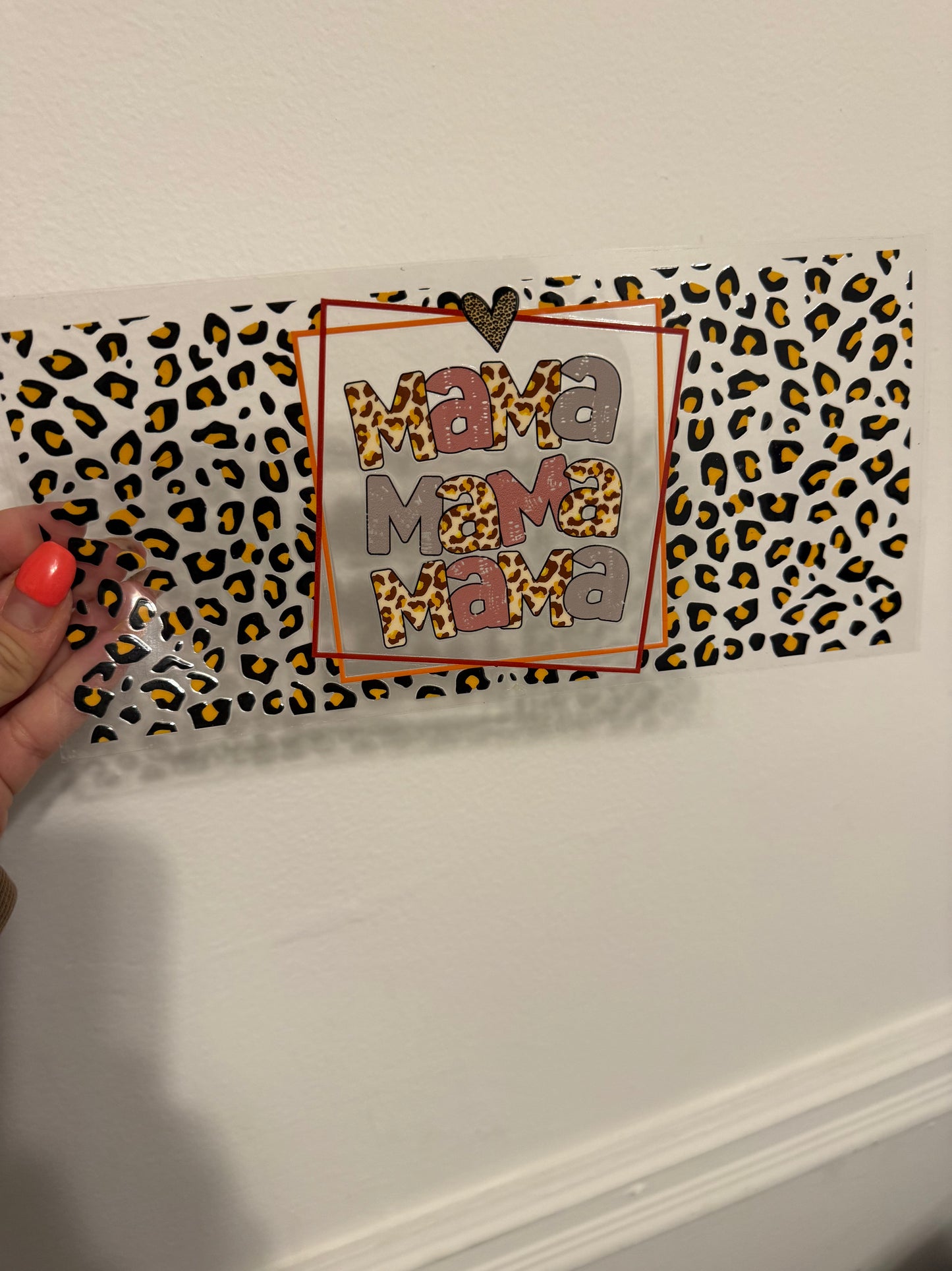 Cheetah mama