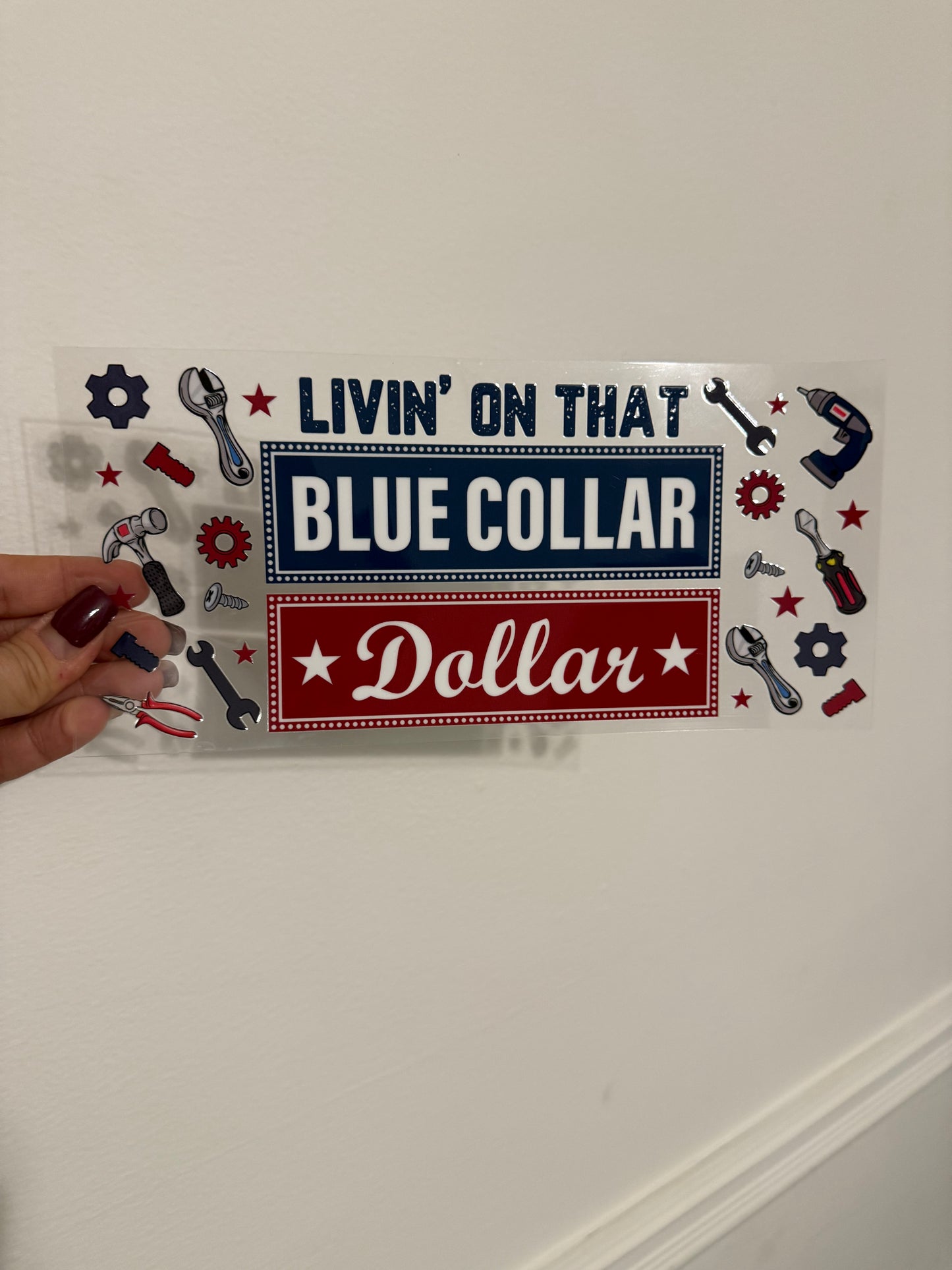 Livin' on that blue collar dollar
