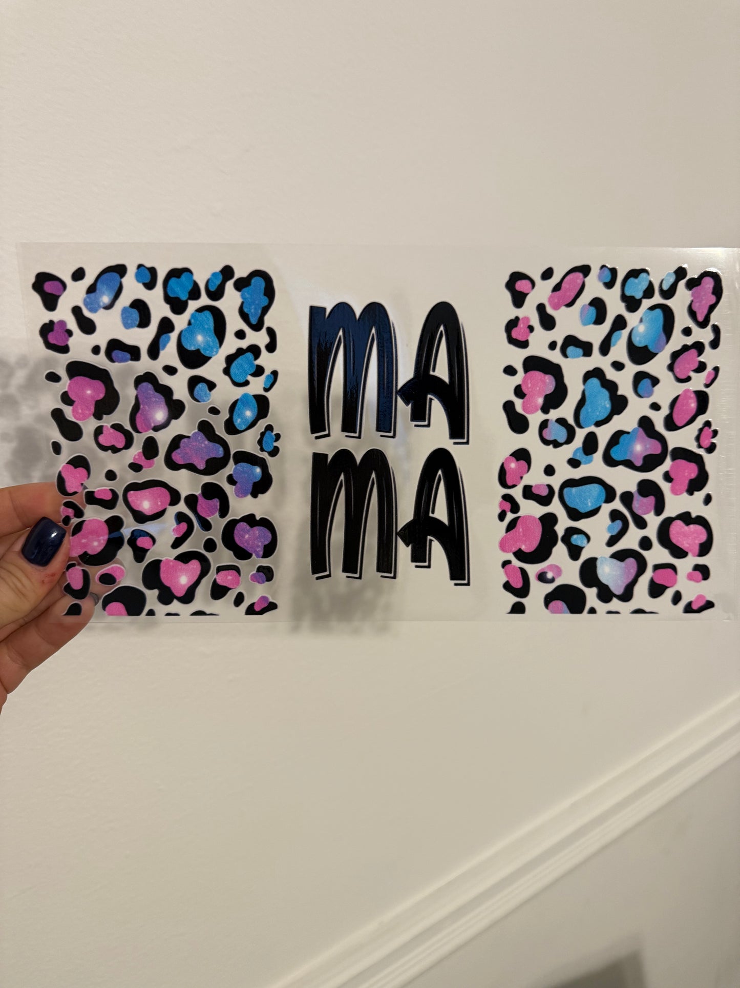 Mama leopard