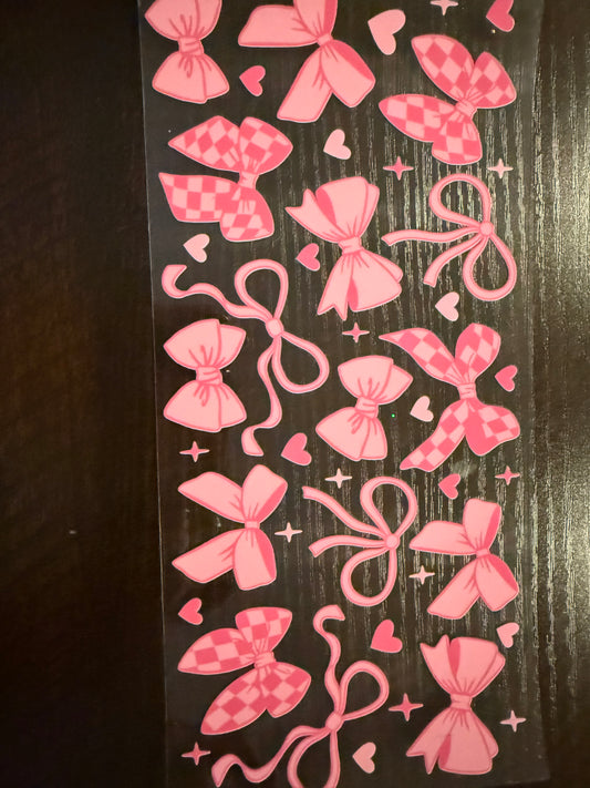 Pink checkered bows