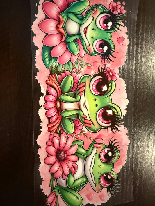 Big eyes frogs