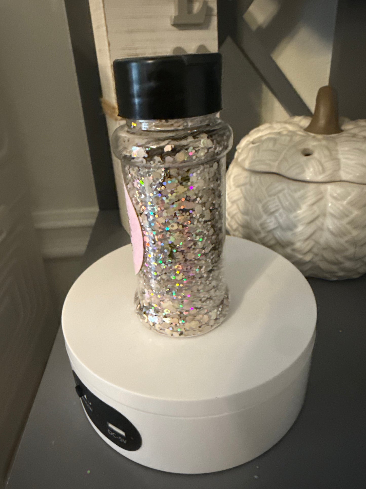Champagne Confetti
