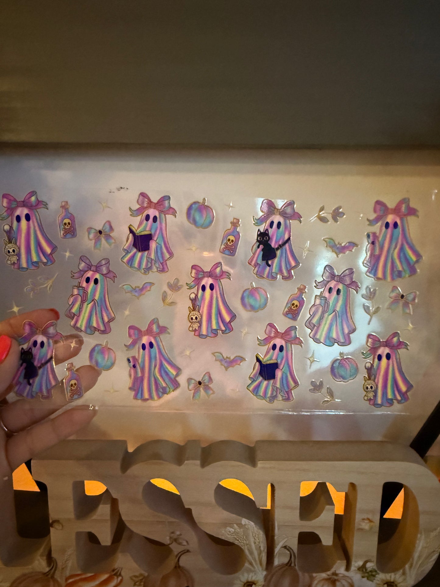 #1 ghosts and bows