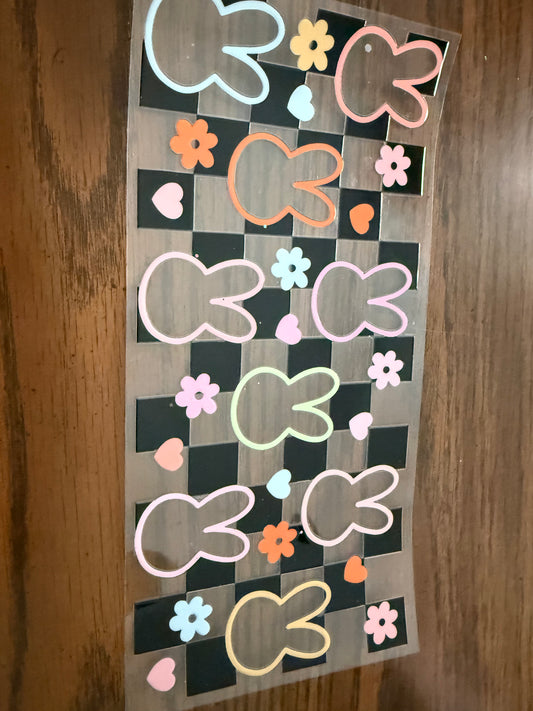 checkard easter bunny heads