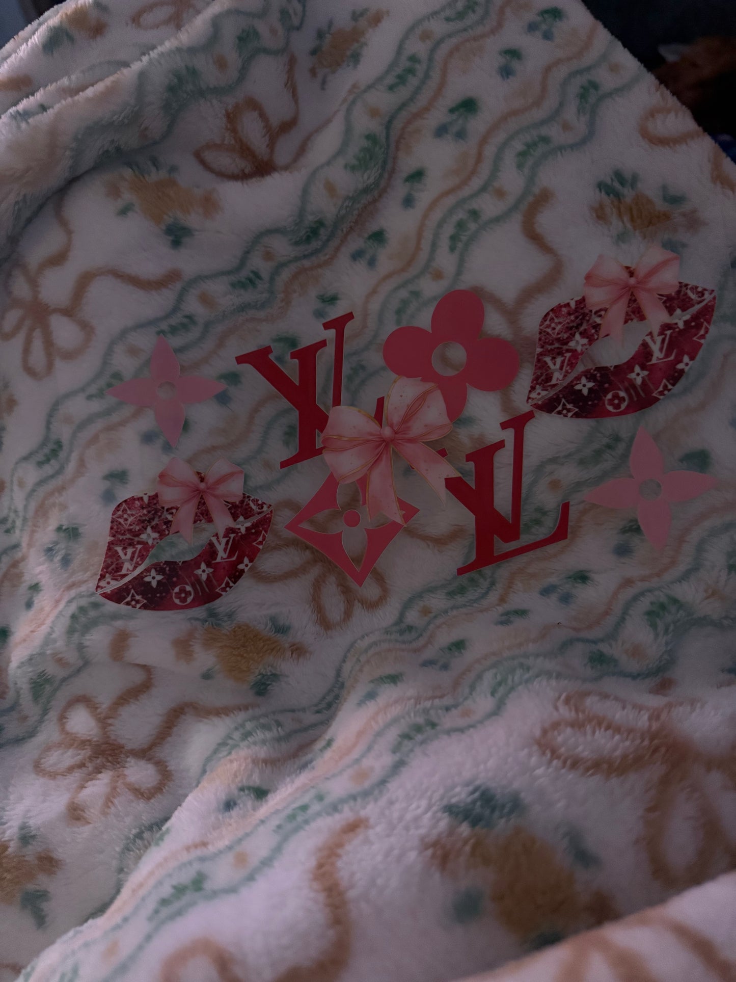 LV Lips